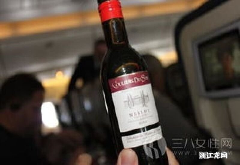 飞机携带红酒的最新规定概述