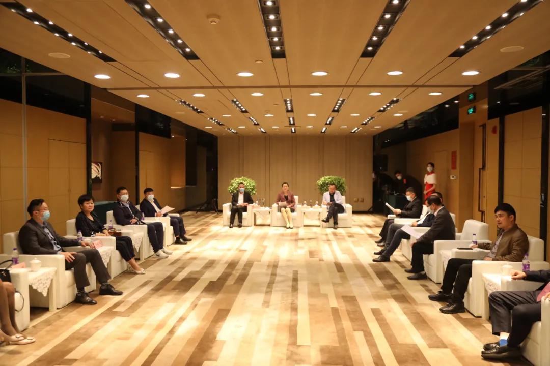 广州皮具行业新星探寻，最新皮具公司急聘贤才与未来之星招聘启事