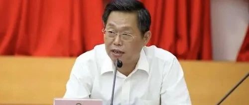 钟旋辉，自然美景的探索者与内心平静的追寻者——最新简历概述
