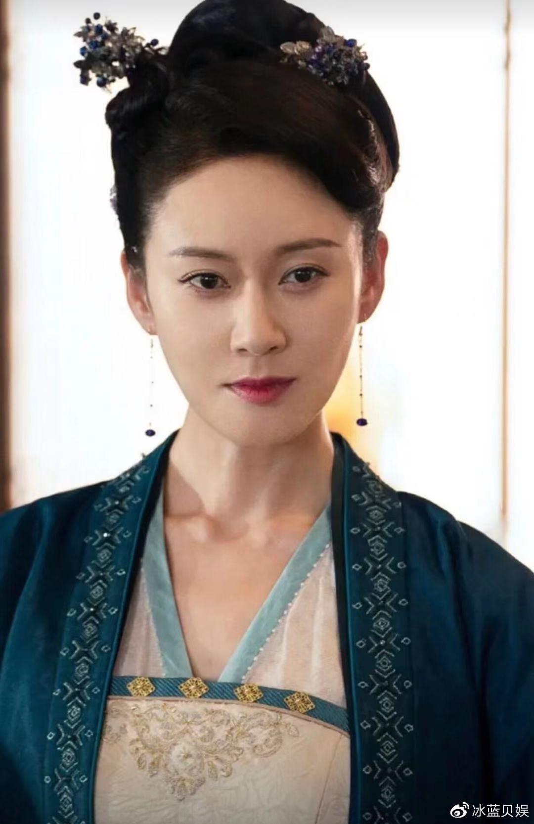 赘婿女演员踏足自然美景，开启治愈之旅