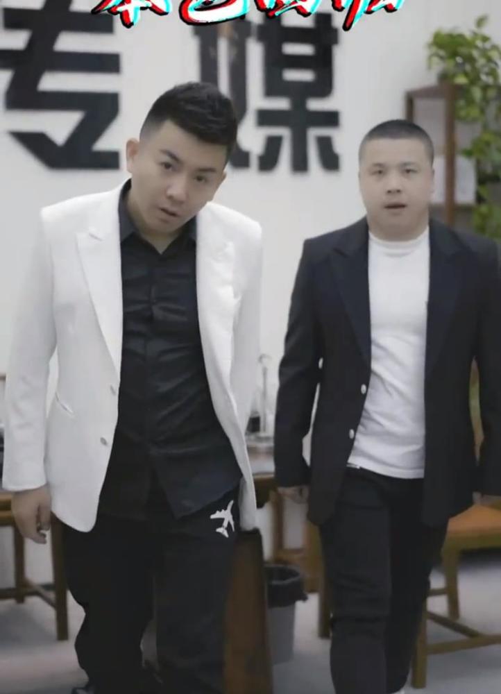 衣哥时尚潮流资讯，掌握最新动态与潮流的步骤指南