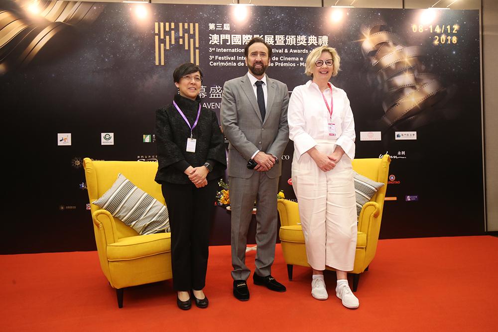 ＂新澳门一码一码100准确＂的：高效执行方案_商务版1.69