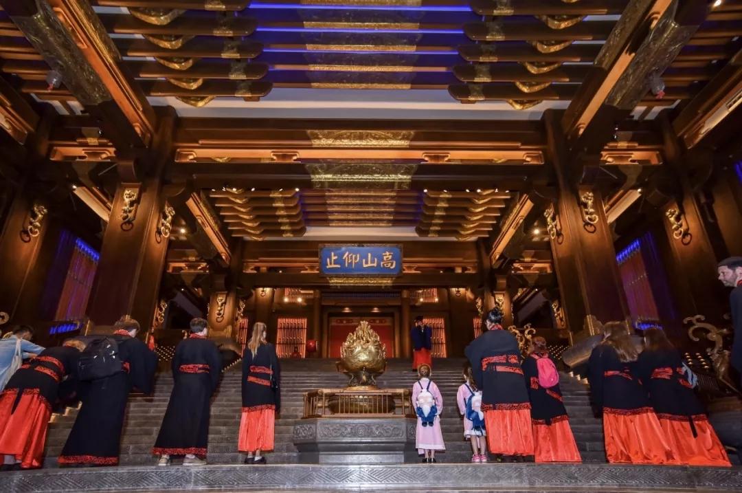 两天一夜收视数据揭秘，时代的见证与文化的回响