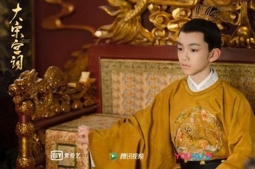 赵祯演员的温馨日常点滴