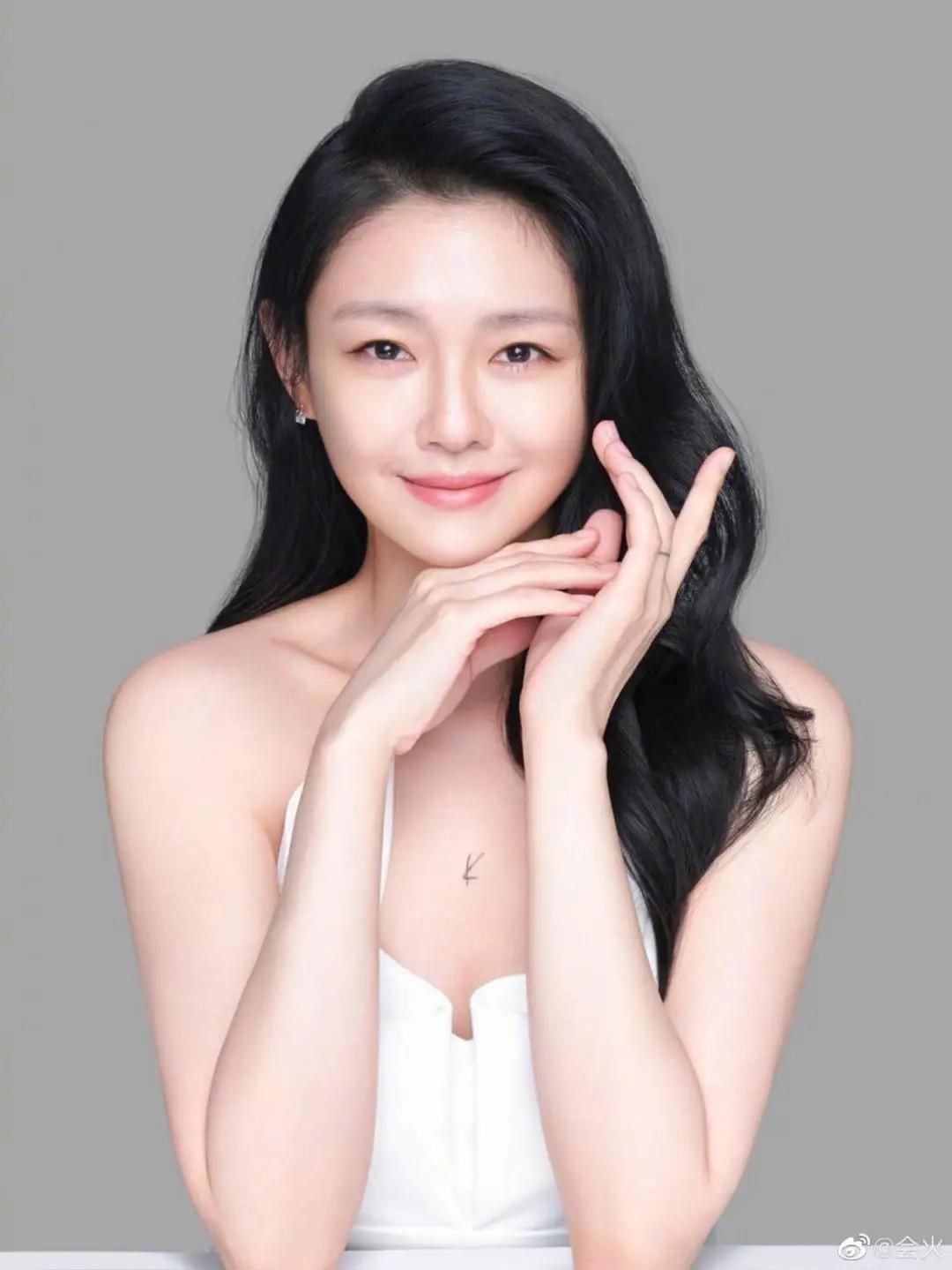 演员徐熙媛的温馨日常分享