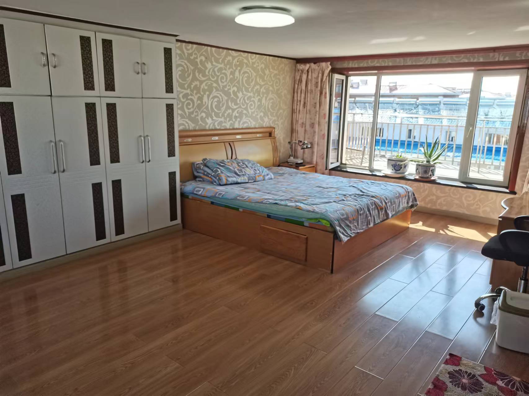 市中区最新个人住宅房源，轻松探索自然美景的居住之旅