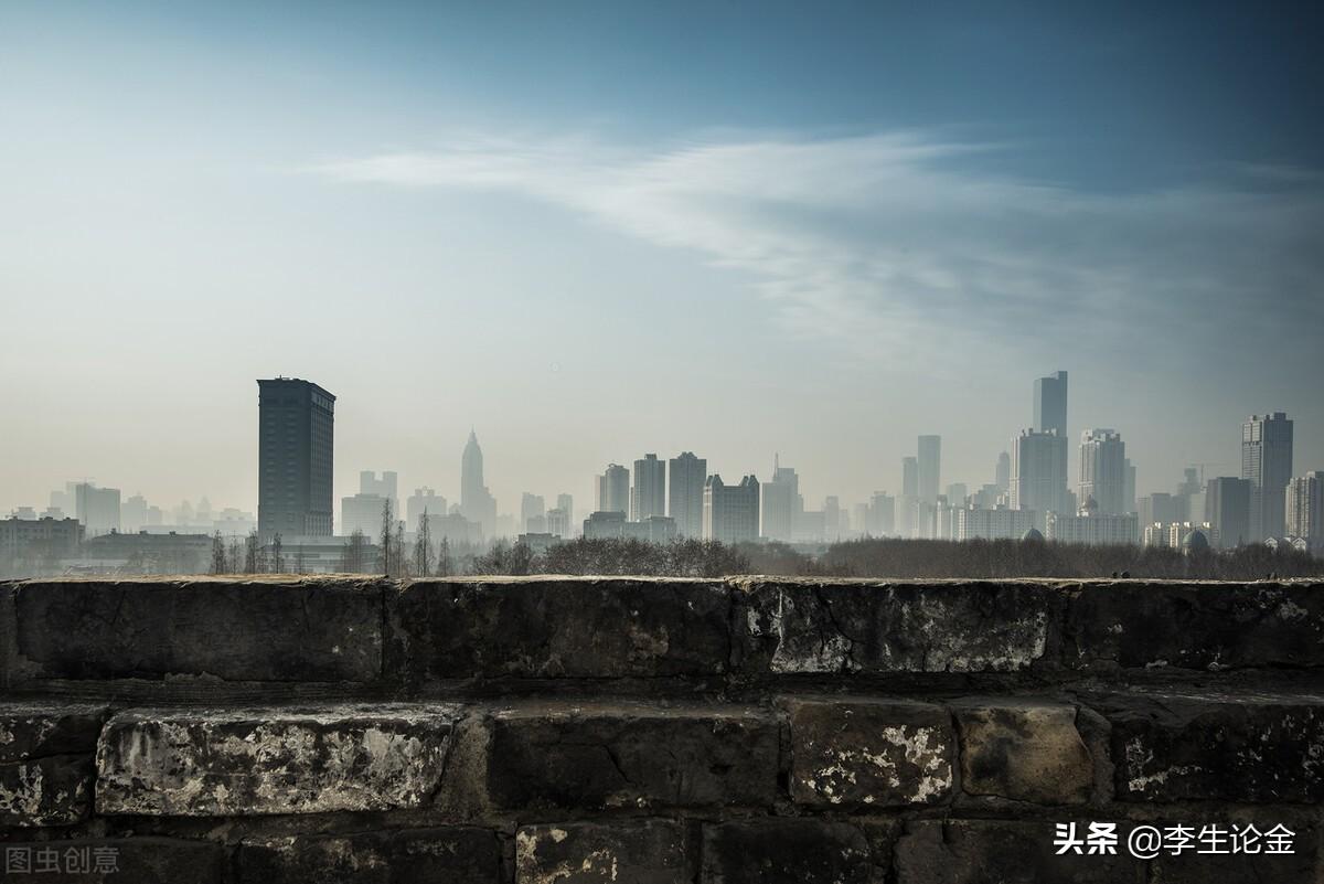 今日原油价格动态解析，李生的洞察与油价走势探讨